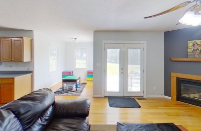 1430 Meadow Down Drive