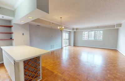 1211 South Eads Street, #1008