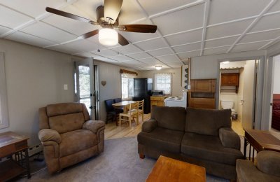107 Pinewoods Trl