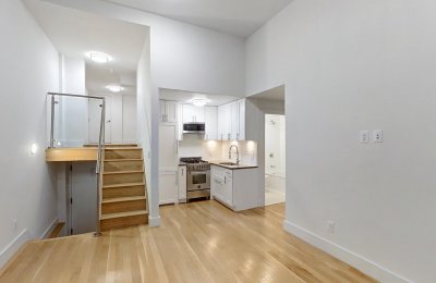 220 East 22nd Street, #4A