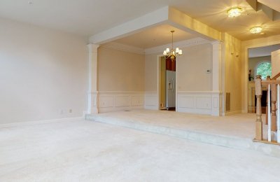 9590 Lagersfield Circle