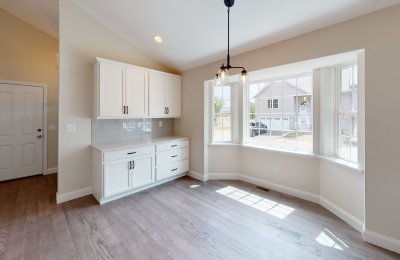 10b Lunas Avenue, #10b