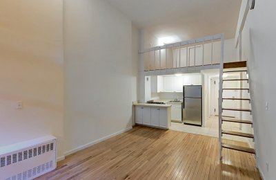 220 East 22nd Street, #1J