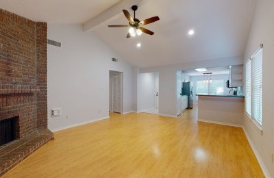 35 South White Pebble Court