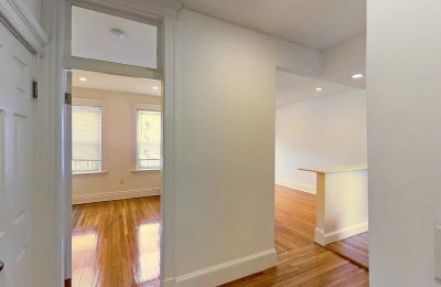 120 Peterborough Street, #7