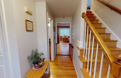 7 Laurel Hill Road