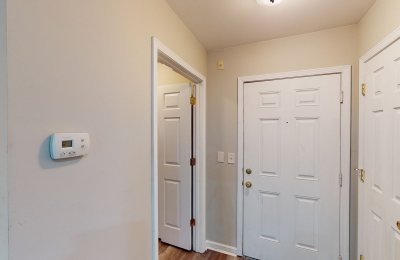 2700 Pine Tree Road Northeast, #1107