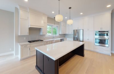1332 Union Avenue, #4