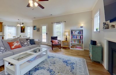 1011 Washington Drive