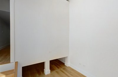 220 East 22nd Street, #03E