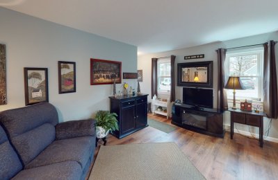 62 Orchard Hill Road, #1