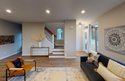 2078 West 44th Street