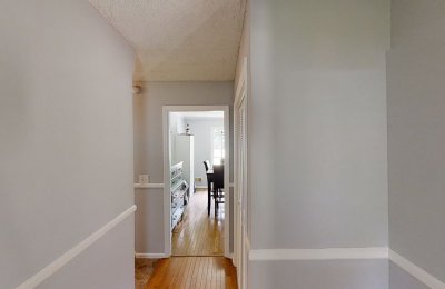 212 Woodwinds West Drive