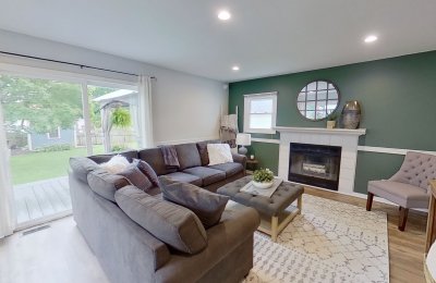 344 Kinross Drive Northeast