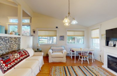 3 Hilltop Drive, #3