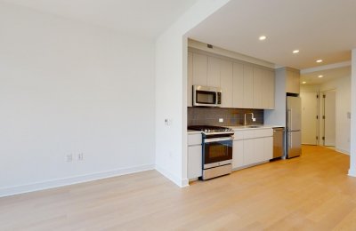 8 Court Square East, #7K