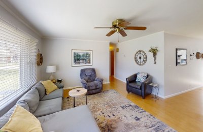 1306 North Forest Avenue