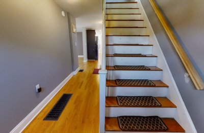 15 Bartlett Street