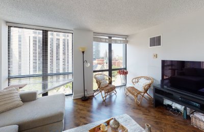 1122 North Clark Street, #1101