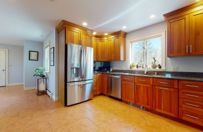 12 Mast Cove Road
