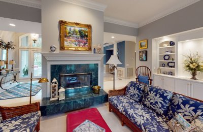6 Fairway Court