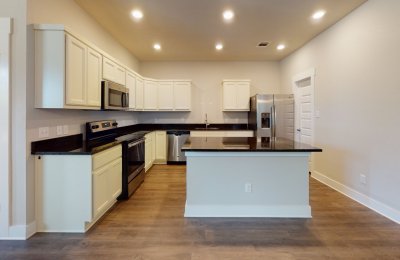 3907 West South Phillips Parkway