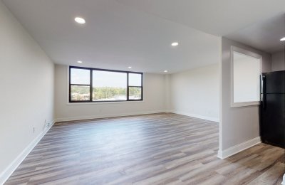 4600 Duke Street, #727