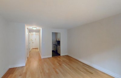 260 West 52nd Street, #6A