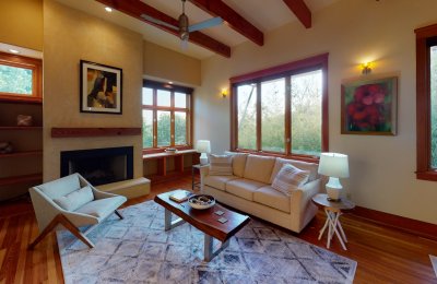 2018 Travis Heights Boulevard