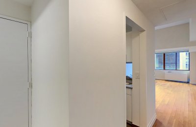 260 West 52nd Street, #16C