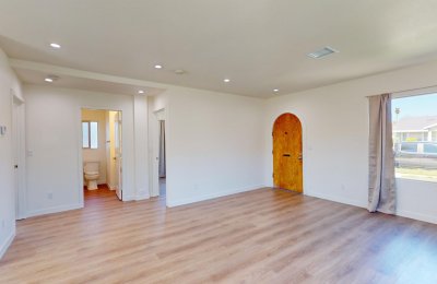 1622 West 66th Street