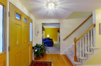 27 Mountain Road