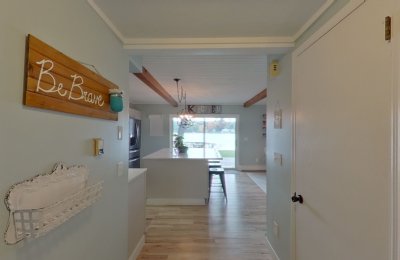 9090 Loveless Drive Northeast