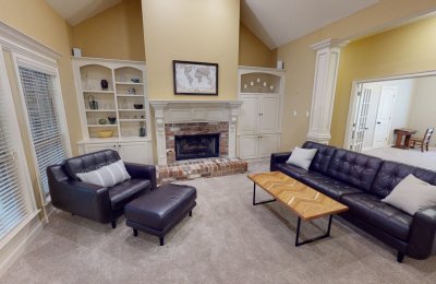 211 Wellington Woods Loop