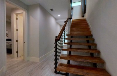 381 East Greenbriar Lane, #301