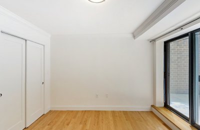 210 East 22nd Street, #GLA