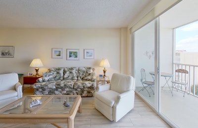 3 Bluebill Avenue, #808