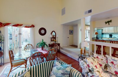 20 Queens Folly Road, #1782