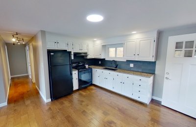 7 Emerson Road