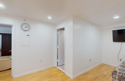 1311 Jackson Avenue, #2B