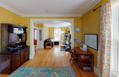 39 Parkview Avenue