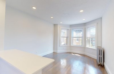 107 Queensberry Street, #14