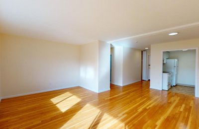 525 Highland Avenue, #30