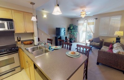 92-1504 Aliinui Drive, #702