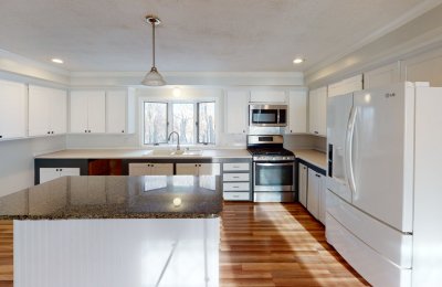 85 Mast Road, #1