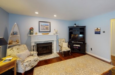 17 Alpine Circle, #b