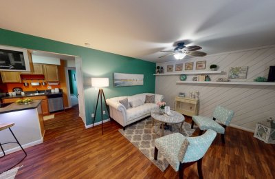 3235 Page Avenue, #4