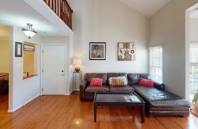 2704 Summerview Way, #304
