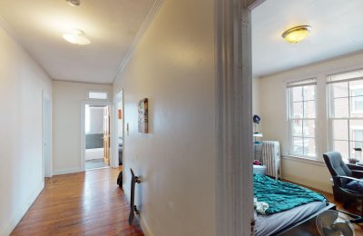 15 Glenville Avenue, #8