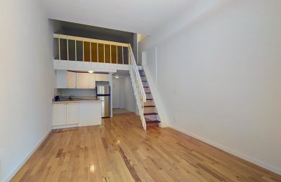 220 East 22nd Street, #2D
